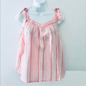 GAP STRIPED TOP.SUZE LARGE